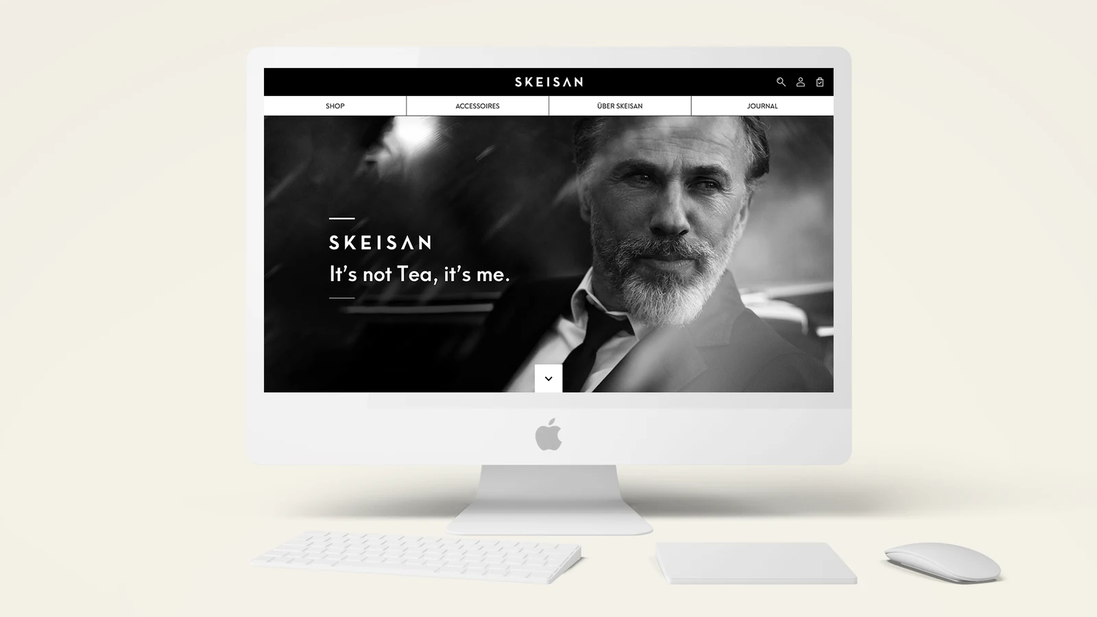 Skeisan Online-Shop mit charakteristischer Schwarz-Weiß-Markenwelt auf einem Desktop-Mockup