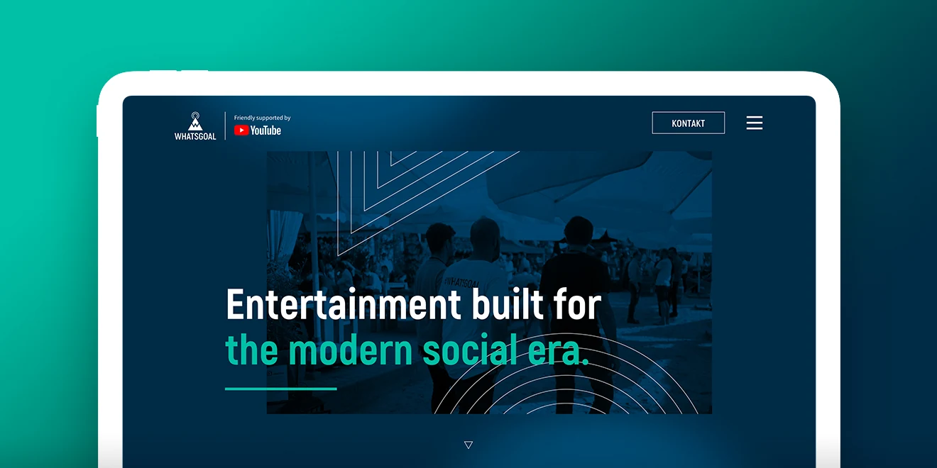 WhatsGoal Website mit Veranstaltungsfoto und visueller Markenwelt